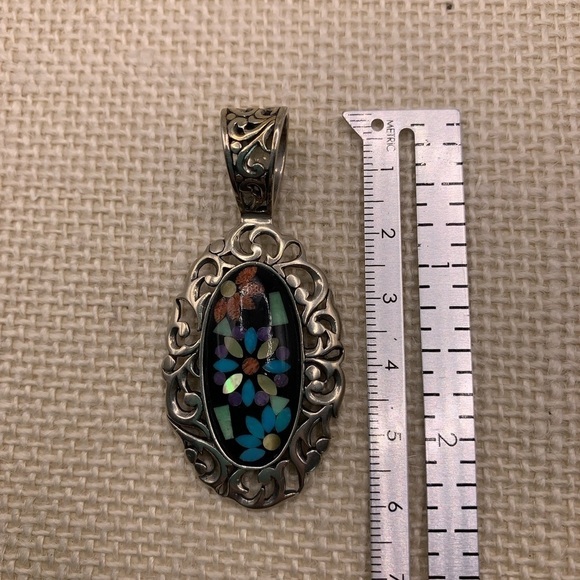 Sincerely Southwest Inlay Oval Sterling Silver Pendant - Picture 4 of 5
